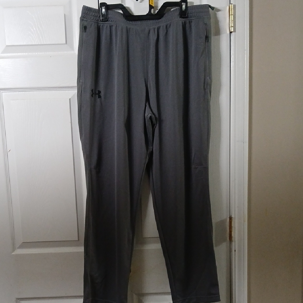 Under Armour Men's Gray  Sweatpants Joggers Track Pants Sz XL NWT